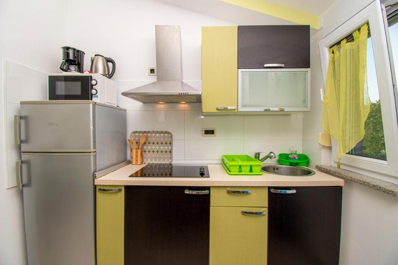Apartments With Pool In Pula,Croatia Экстерьер фото